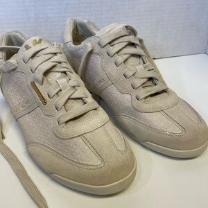 Michael Kors cream leather signature sneakers size 10m